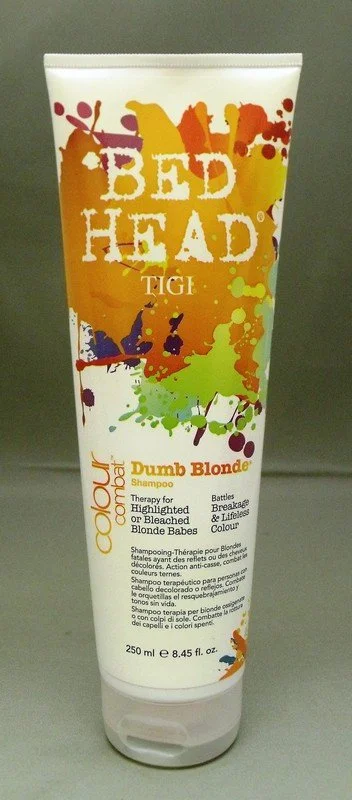 TIGI BED HEAD COLOUR COMBAT DUMB BLONDE SHAMPOO 8.45 OZ